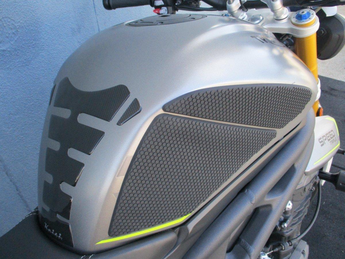 2023 TRIUMPH SPEED TRIPLE 1200 RS ROAD