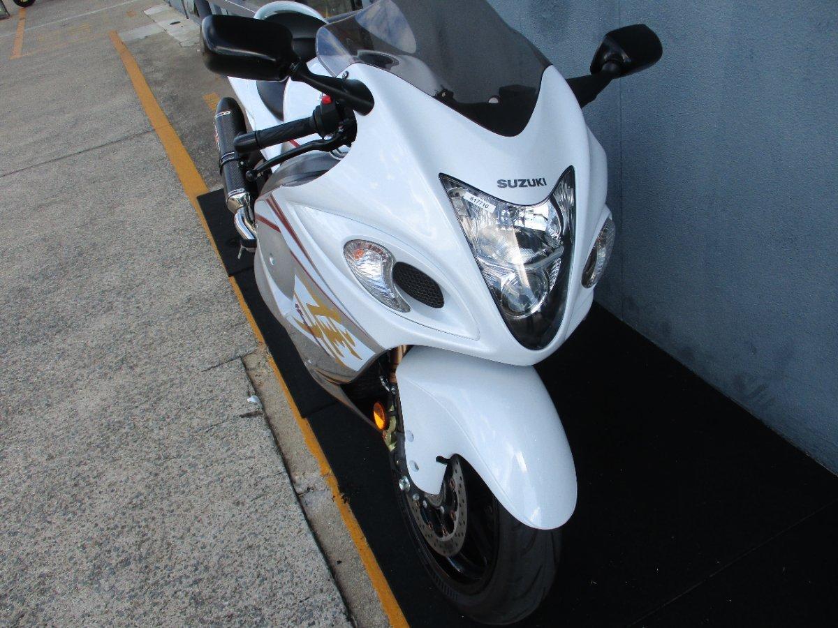 2015 SUZUKI GSX1300RA (HAYABUSA) SPORTS