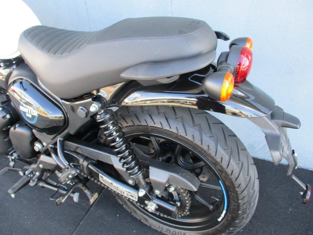 2022 ROYAL ENFIELD HUNTER 350 ROAD