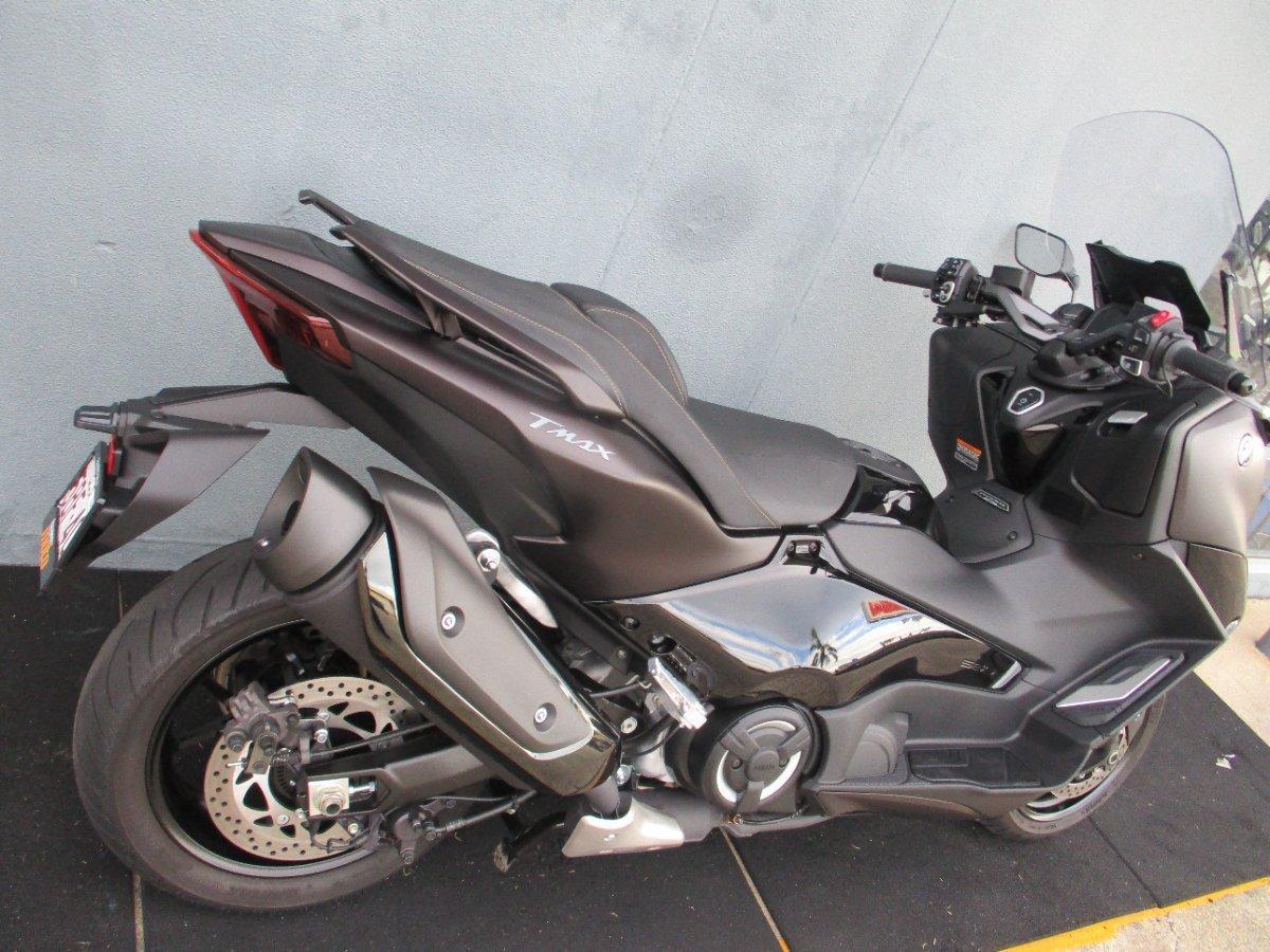 2024 YAMAHA TMAX 560 (ABS) SCOOTER
