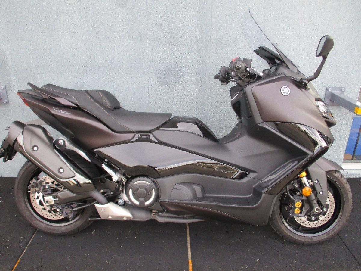 2024 YAMAHA TMAX 560 (ABS) SCOOTER