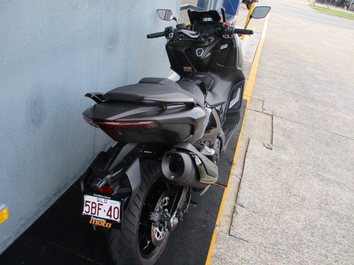 2024 YAMAHA TMAX 560 (ABS) SCOOTER