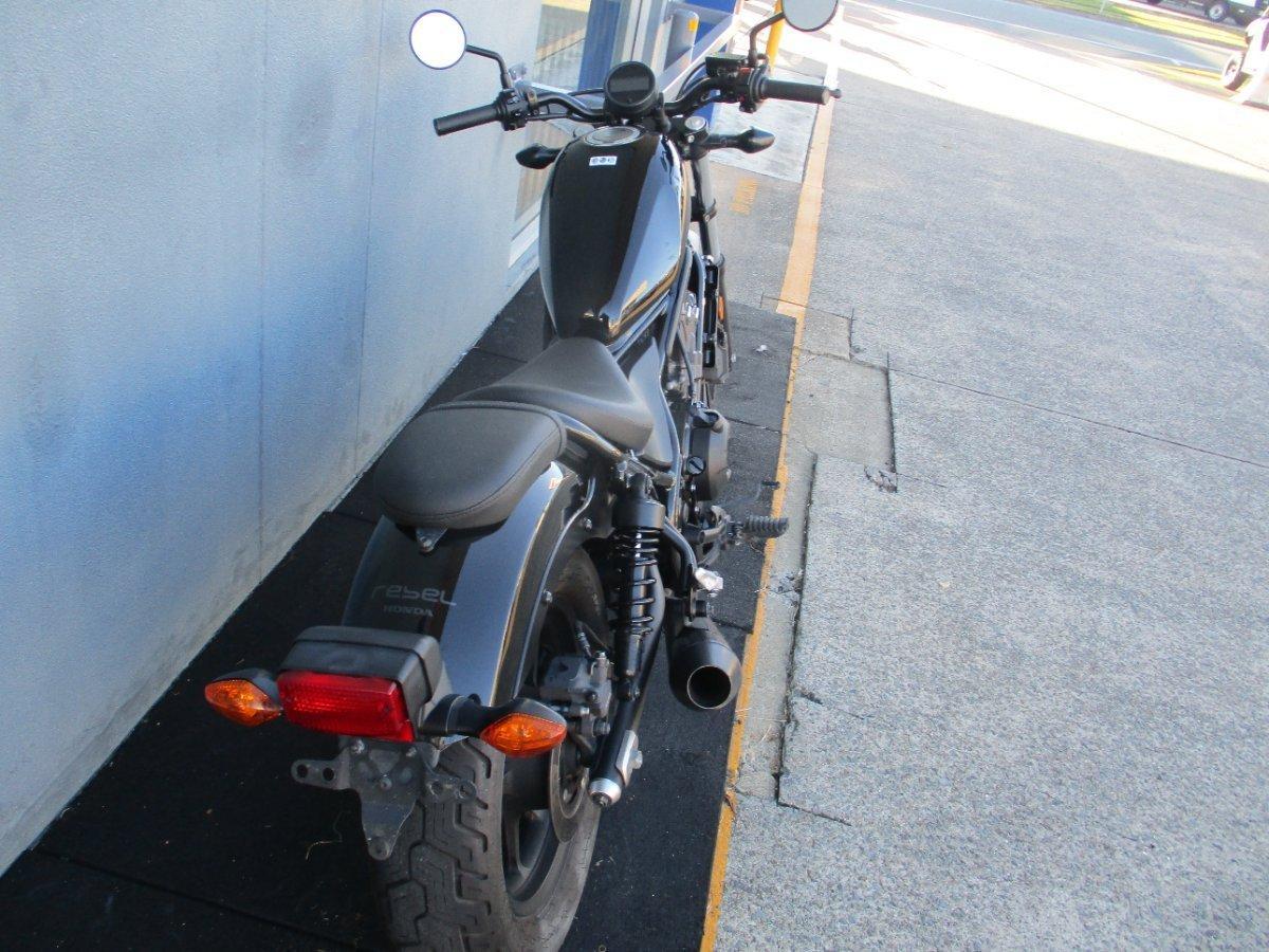 2017 HONDA CMX500 ROAD