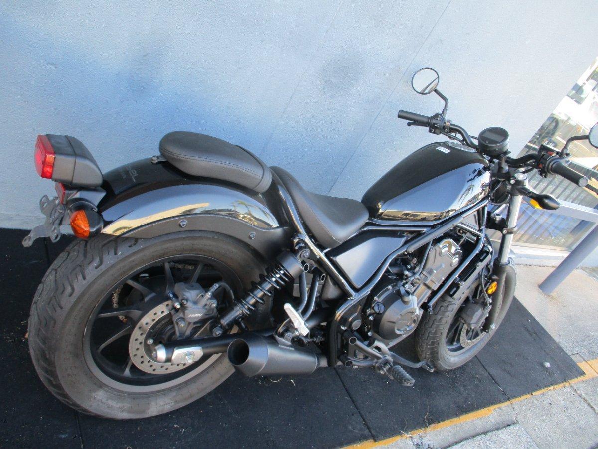 2017 HONDA CMX500 ROAD