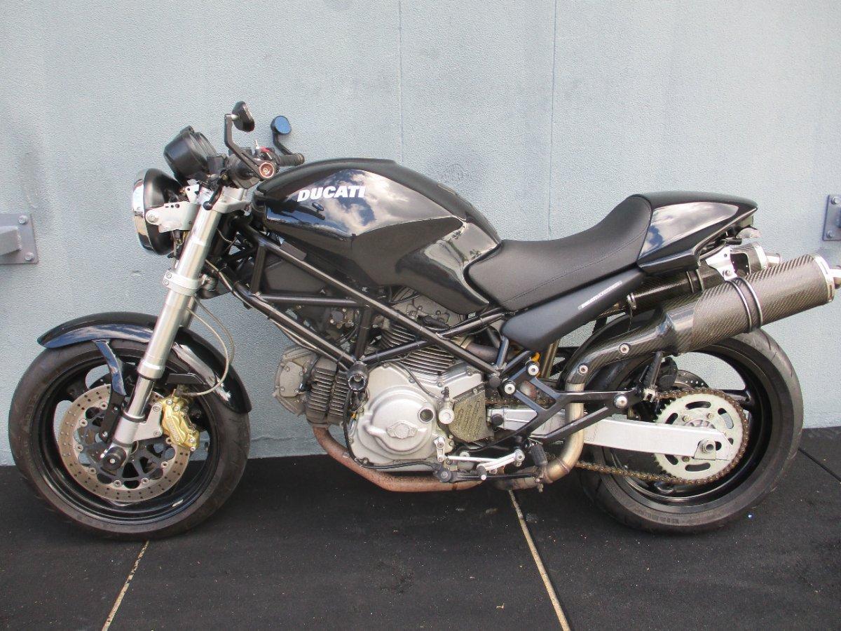 2005 DUCATI MONSTER DARK 620 i.e. ROAD