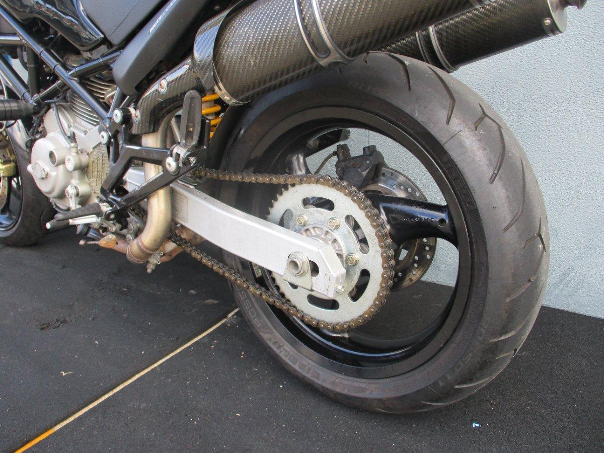 2005 DUCATI MONSTER DARK 620 i.e. ROAD