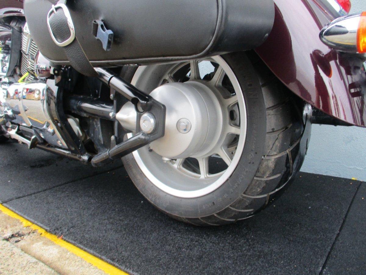 2008 SUZUKI VLR 1800 BOULEVARD (C109R) CRUISER