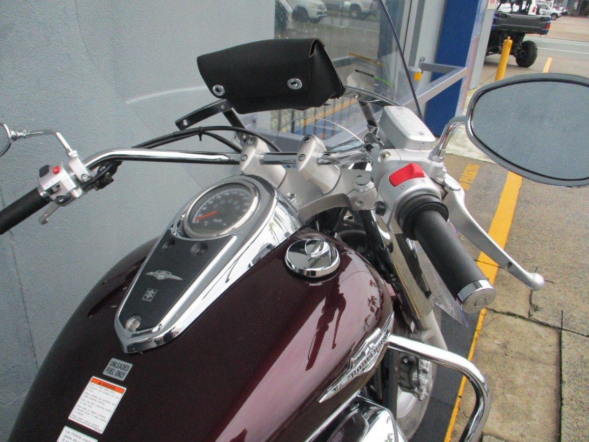 2008 SUZUKI VLR 1800 BOULEVARD (C109R) CRUISER
