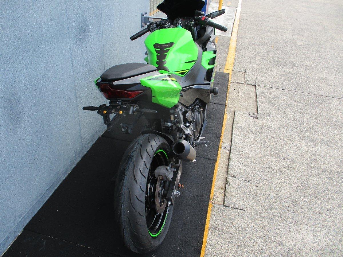 2018 KAWASAKI NINJA 400 KRT EDITION SPORTS