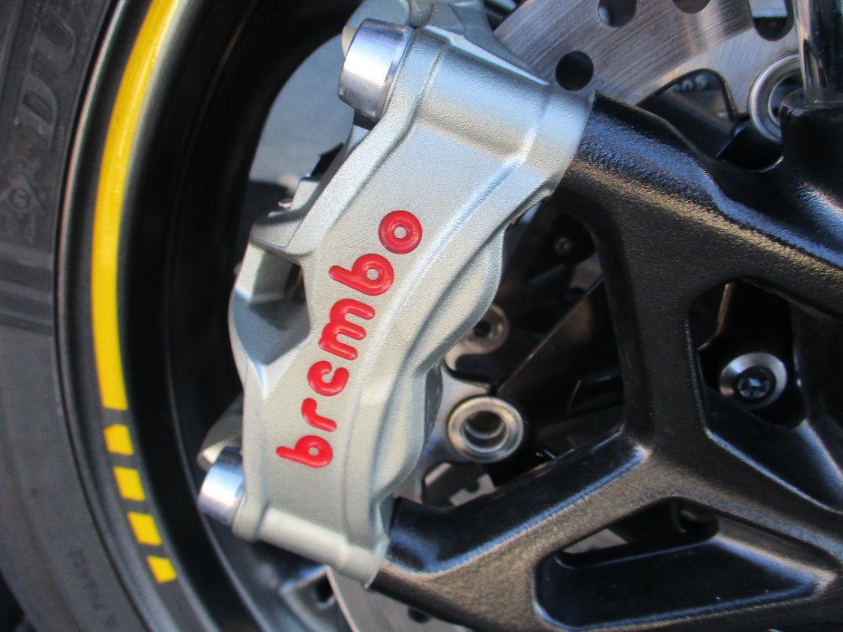2025 TRIUMPH STREET TRIPLE RS ROAD