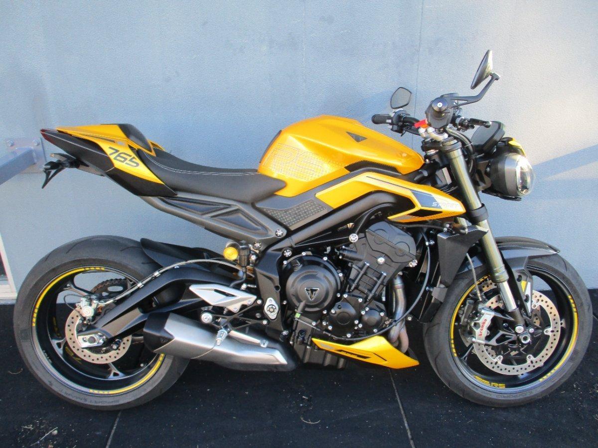 2025 TRIUMPH STREET TRIPLE RS ROAD