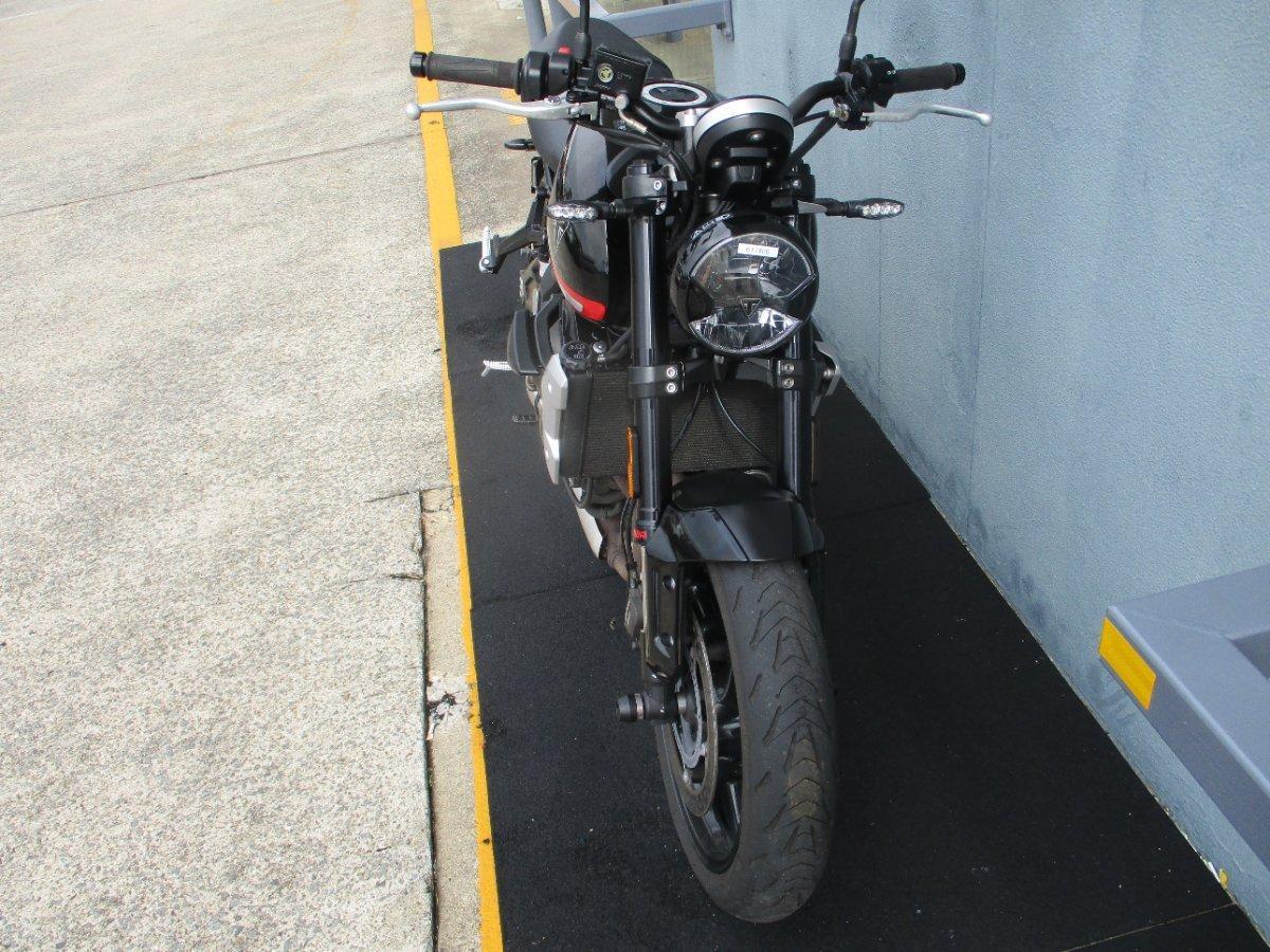 2023 TRIUMPH TRIDENT 660 ROAD