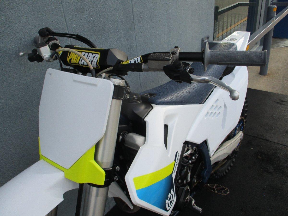 2025 HUSQVARNA FC250 MOTOCROSS