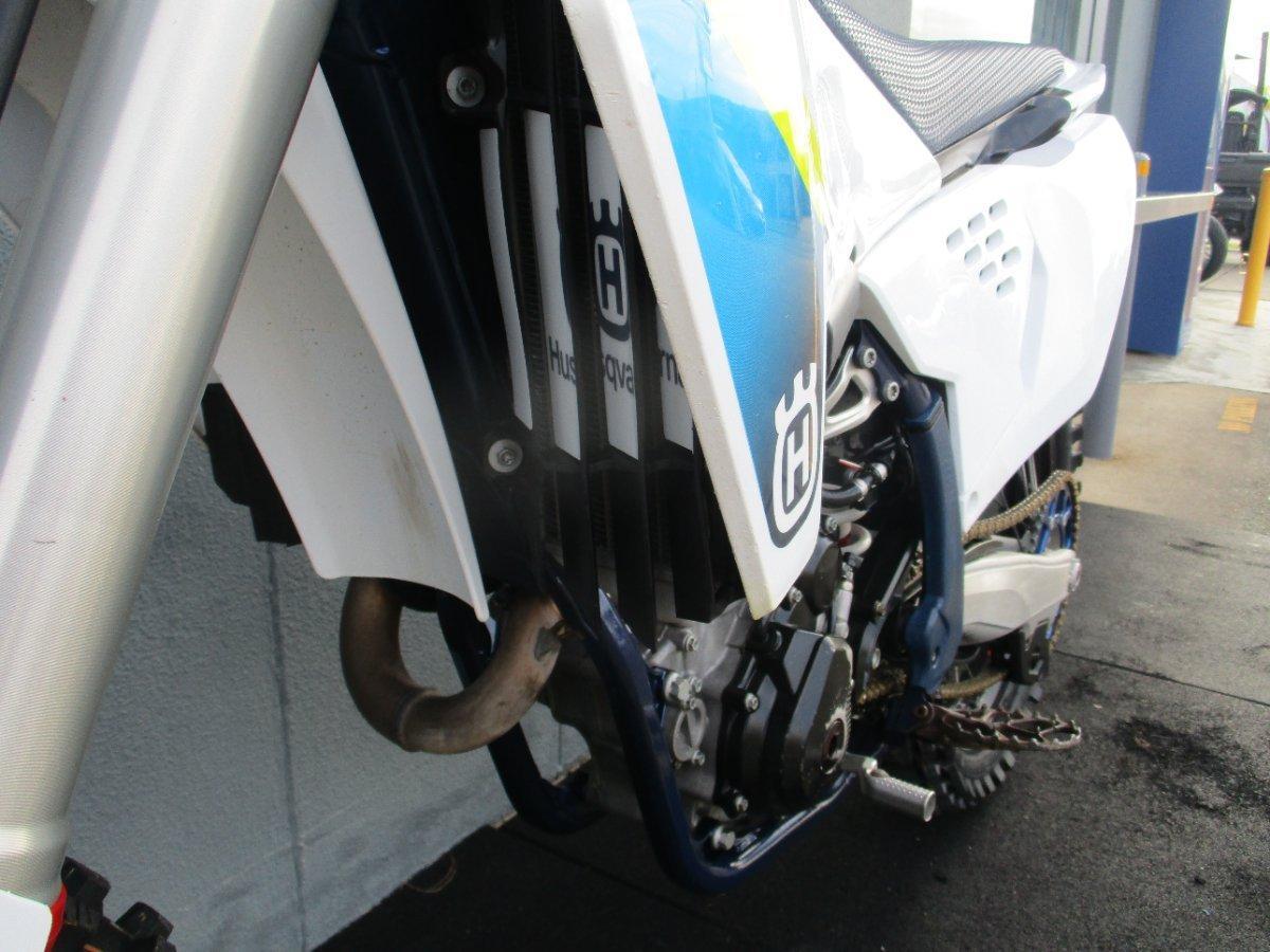 2025 HUSQVARNA FC250 MOTOCROSS