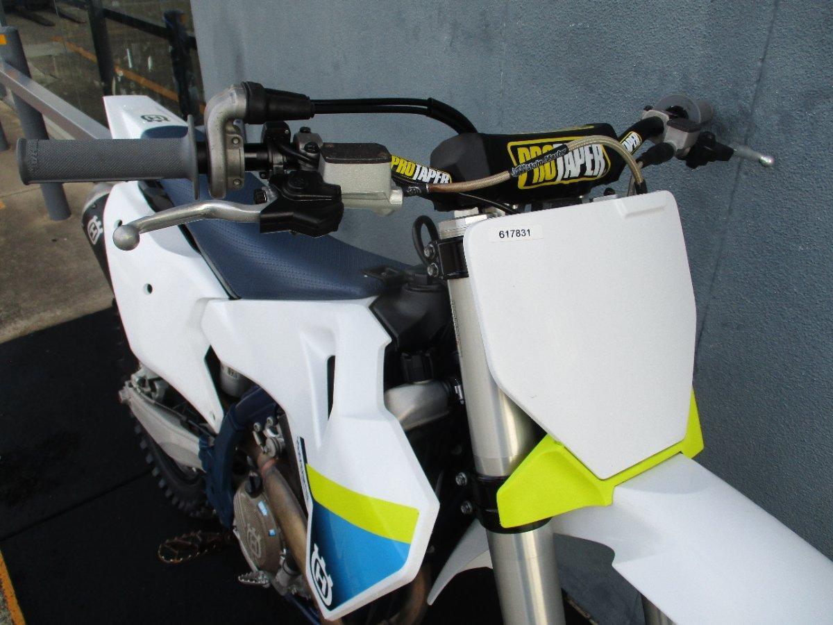 2025 HUSQVARNA FC250 MOTOCROSS