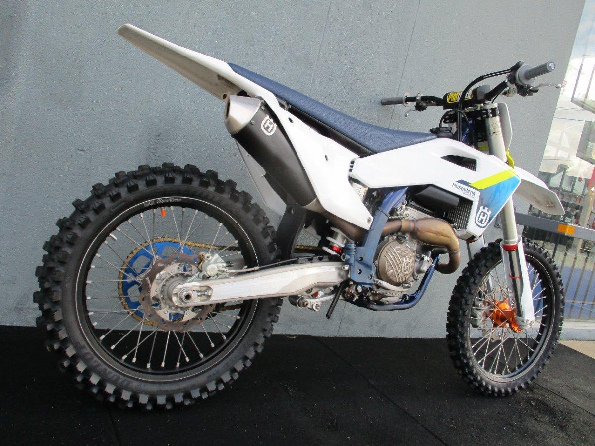 2025 HUSQVARNA FC250 MOTOCROSS