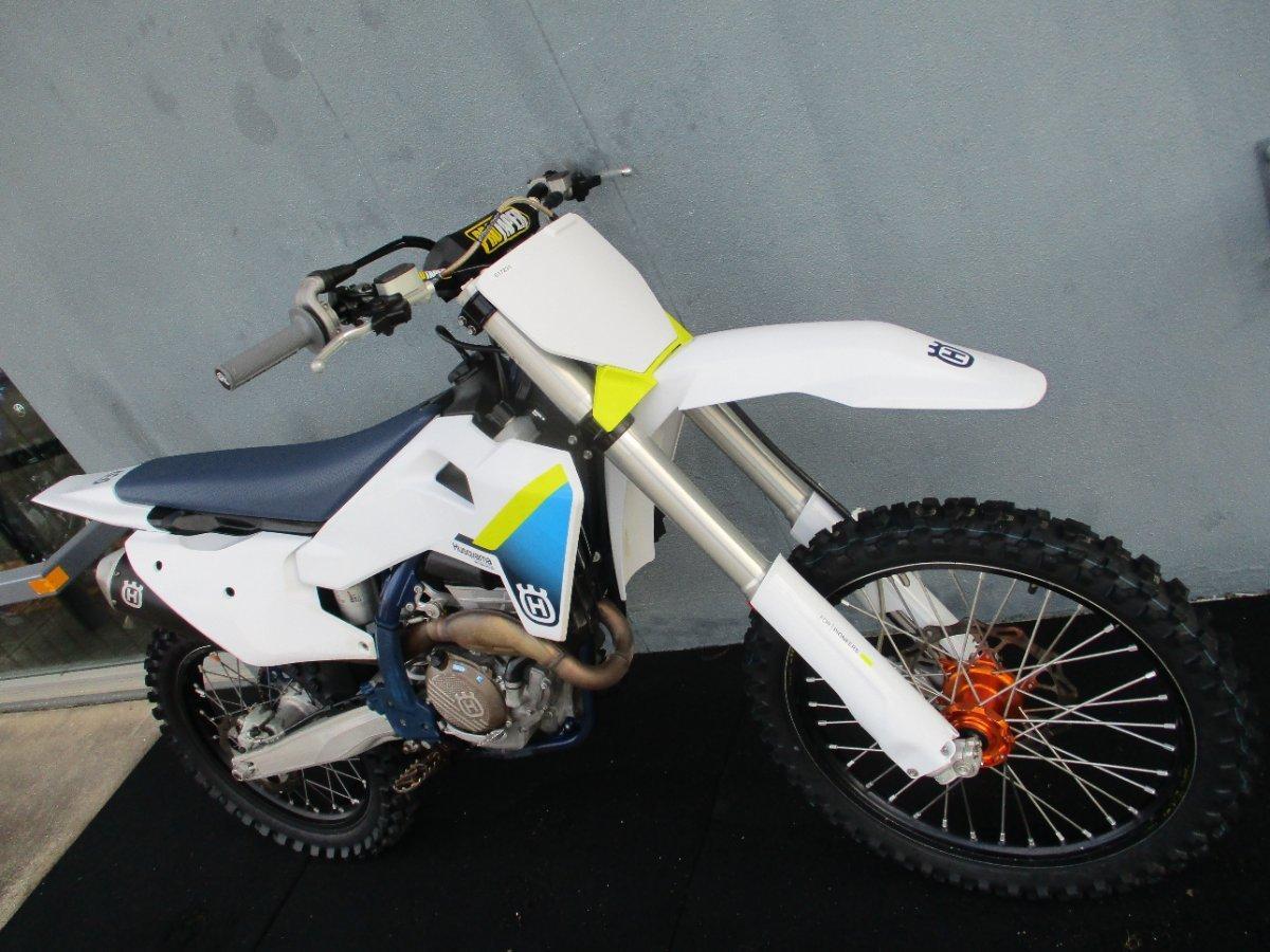 2025 HUSQVARNA FC250 MOTOCROSS