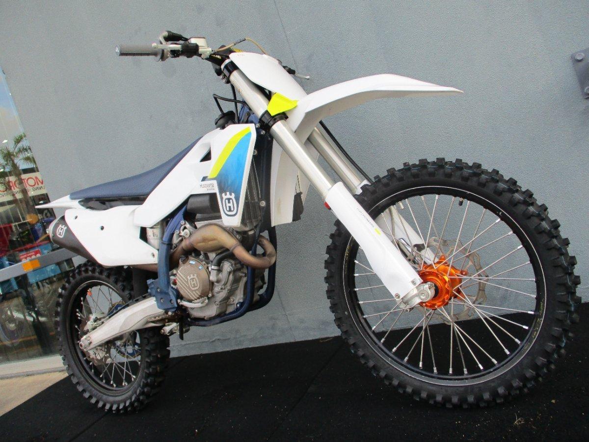 2025 HUSQVARNA FC250 MOTOCROSS