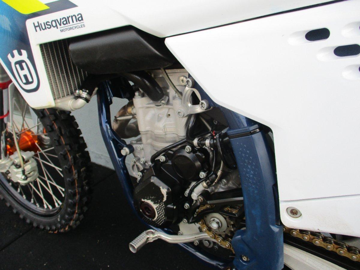 2025 HUSQVARNA FC250 MOTOCROSS