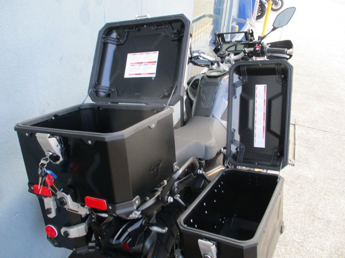 2024 YAMAHA XT1200ZE SUPER TENERE DUAL SPORTS