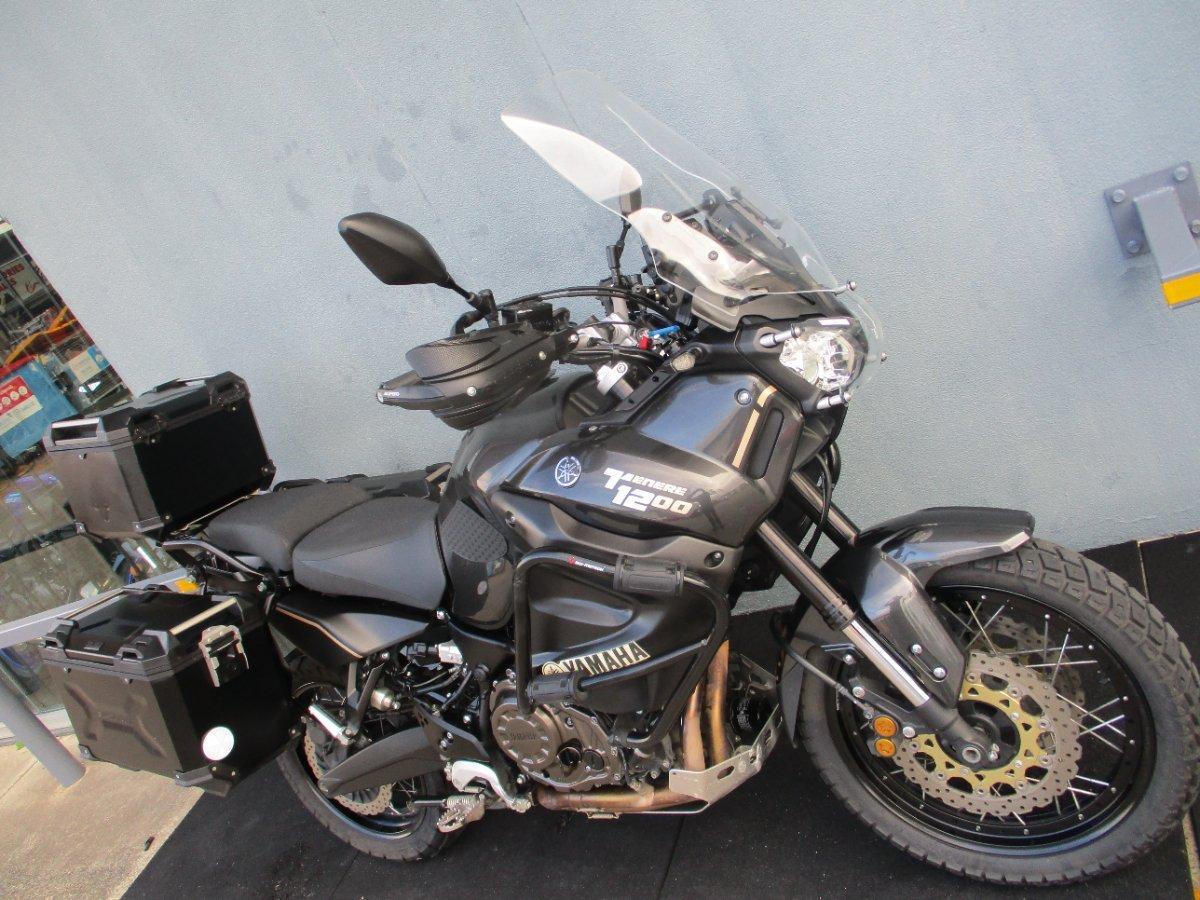 2024 YAMAHA XT1200ZE SUPER TENERE DUAL SPORTS