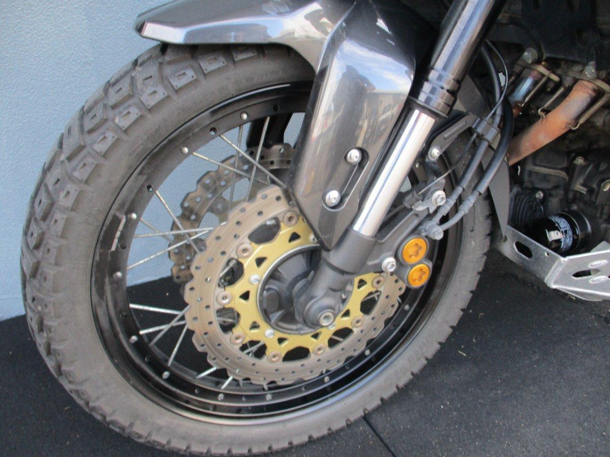 2024 YAMAHA XT1200ZE SUPER TENERE DUAL SPORTS