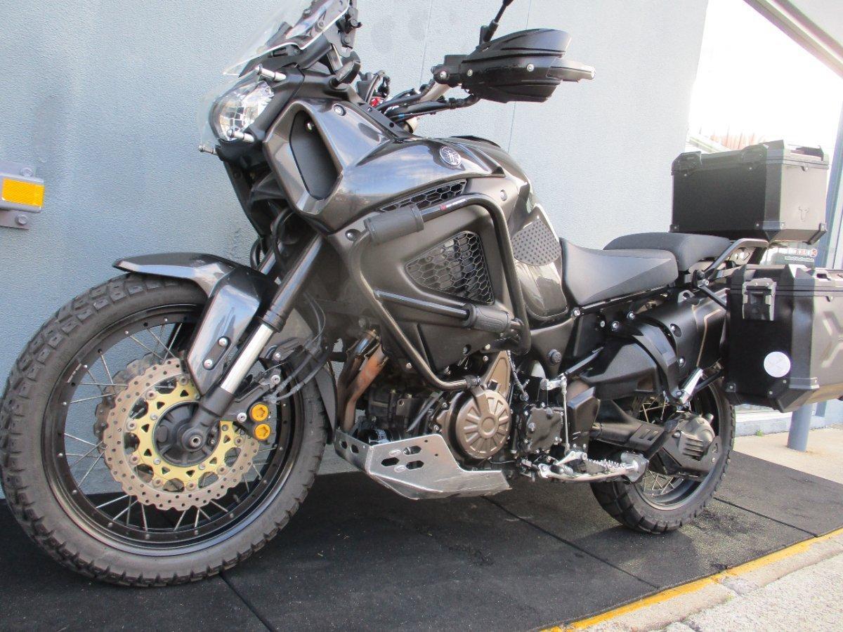 2024 YAMAHA XT1200ZE SUPER TENERE DUAL SPORTS