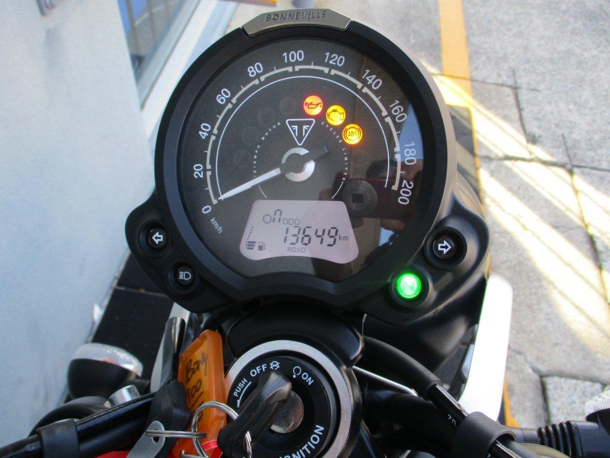 2025 TRIUMPH BONNEVILLE SPEED TWIN ROAD