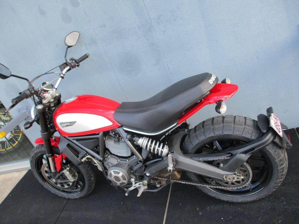 2015 DUCATI SCRAMBLER ICON SPORTS