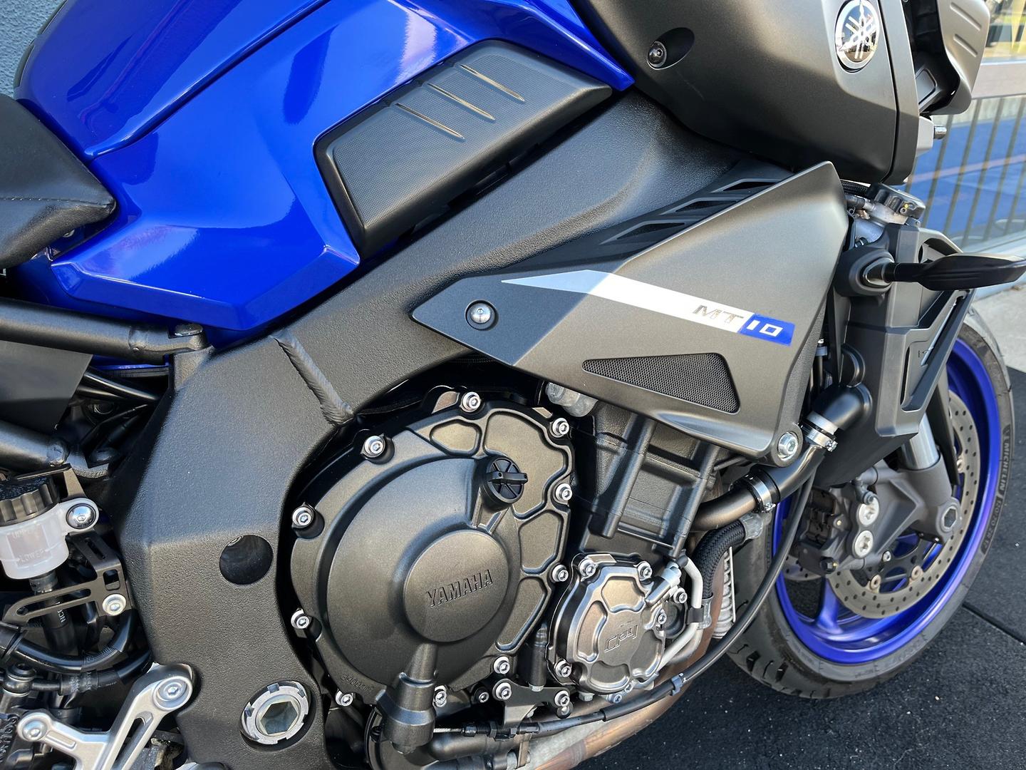 2016 YAMAHA MT-10 SPORTS