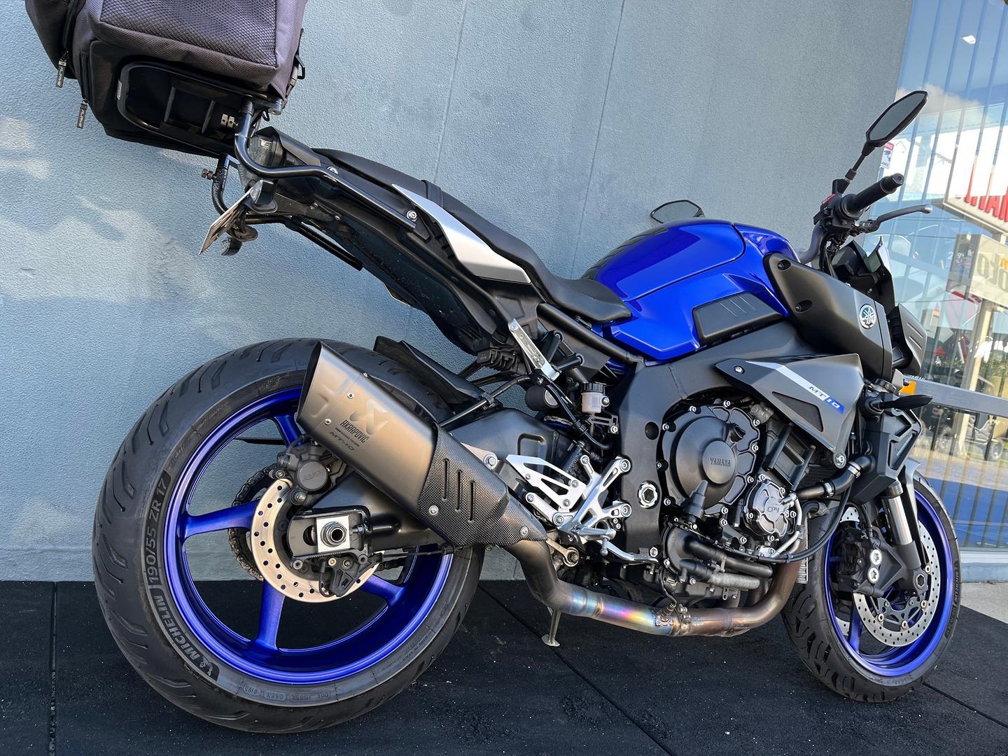 2016 YAMAHA MT-10 SPORTS