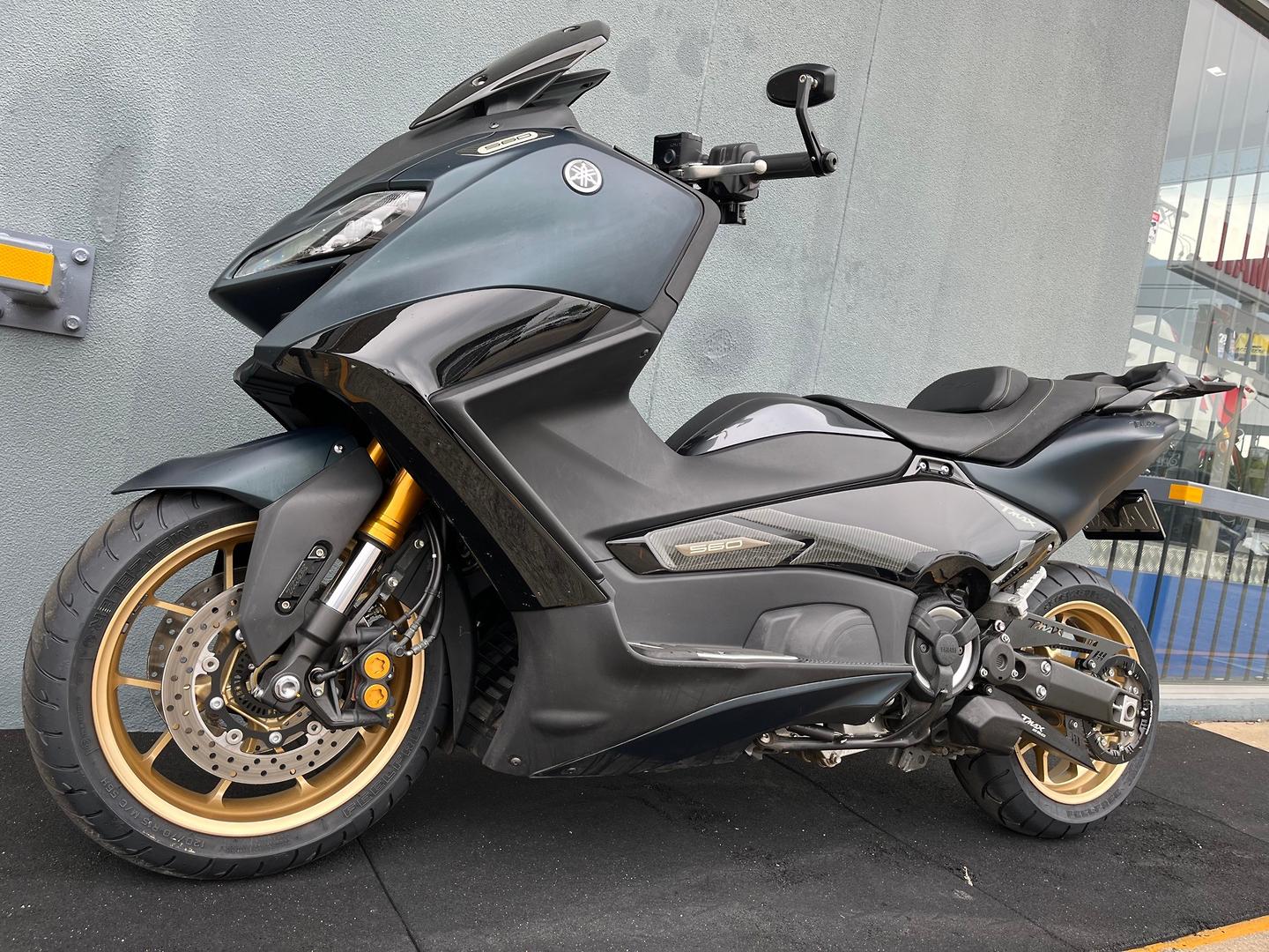2023 YAMAHA TMAX 560 (ABS) SCOOTER
