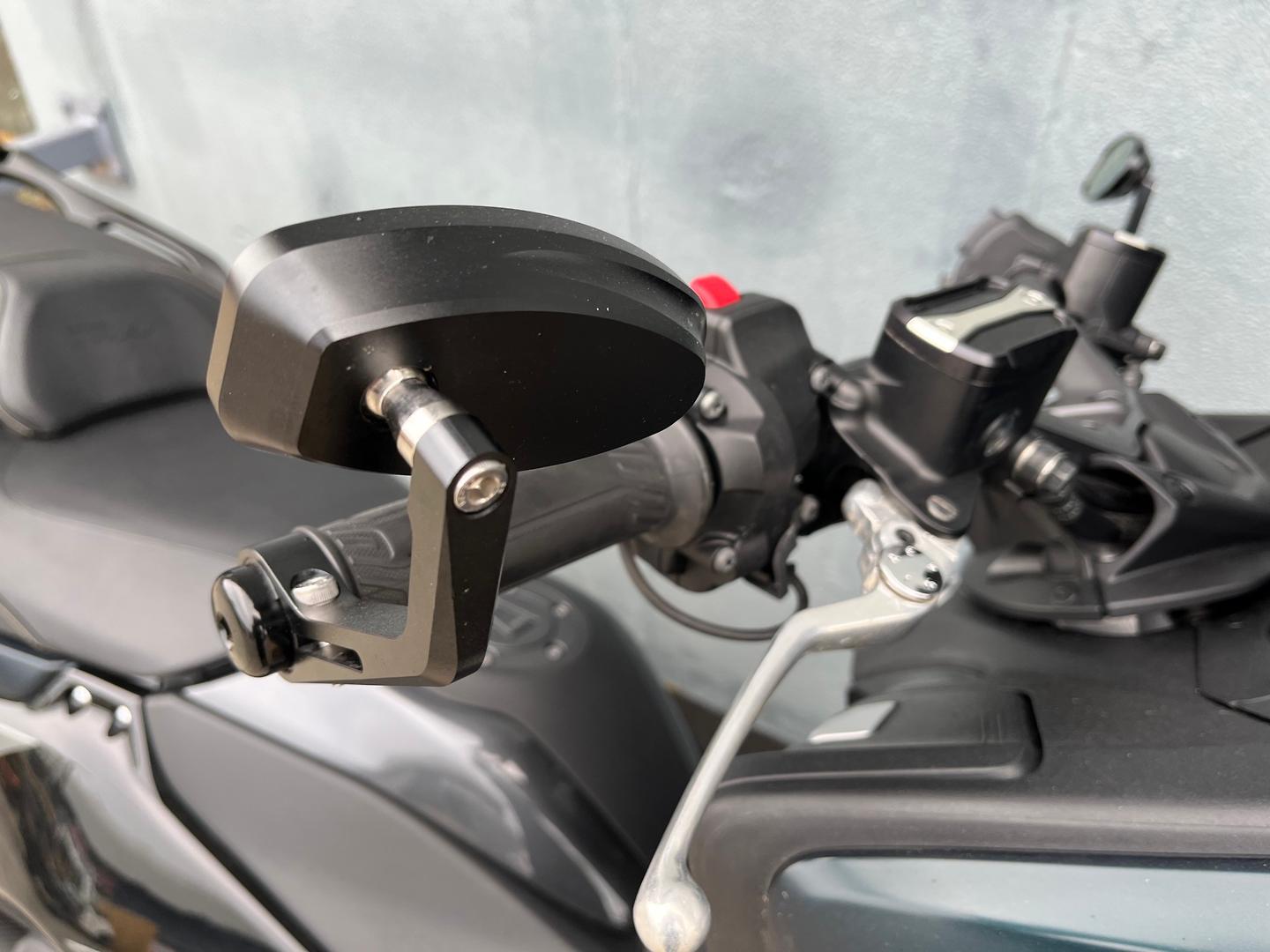 2023 YAMAHA TMAX 560 (ABS) SCOOTER