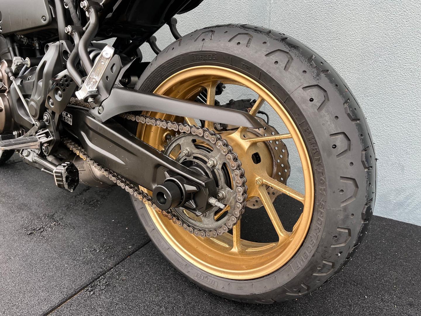 2021 YAMAHA XSR700 ROAD