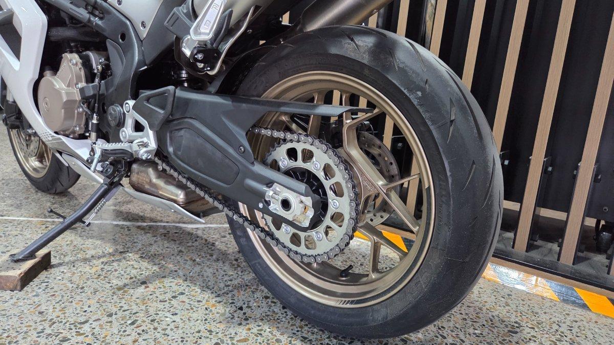 2025 CF MOTO 500 SR VOOM SPORTS