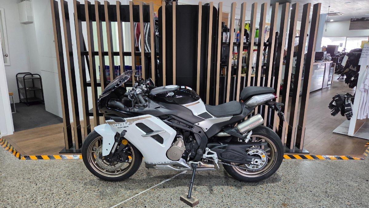 2025 CF MOTO 500 SR VOOM SPORTS