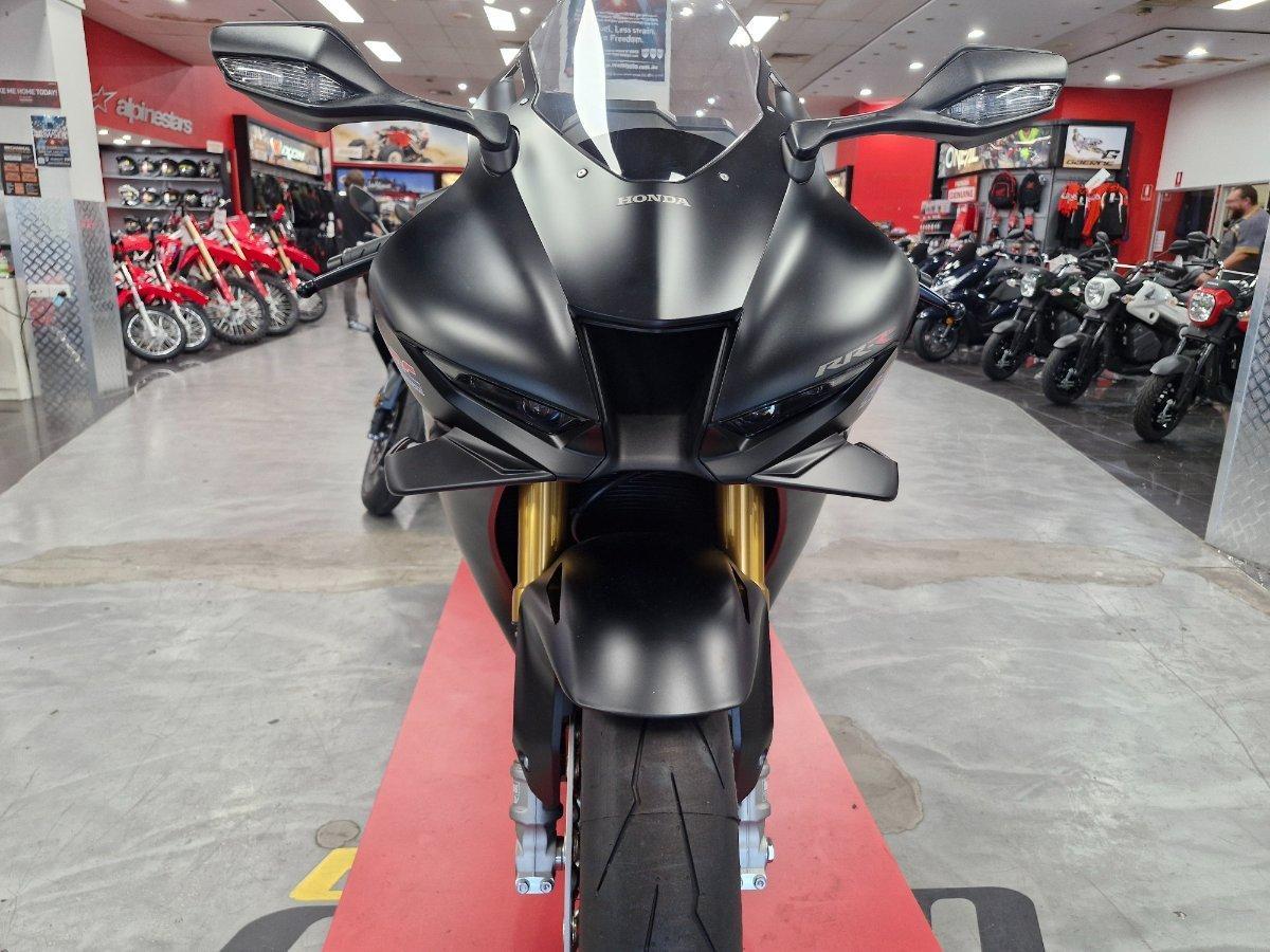 2024 HONDA CBR1000RR-R SP (FIREBLADE) ABS ROAD