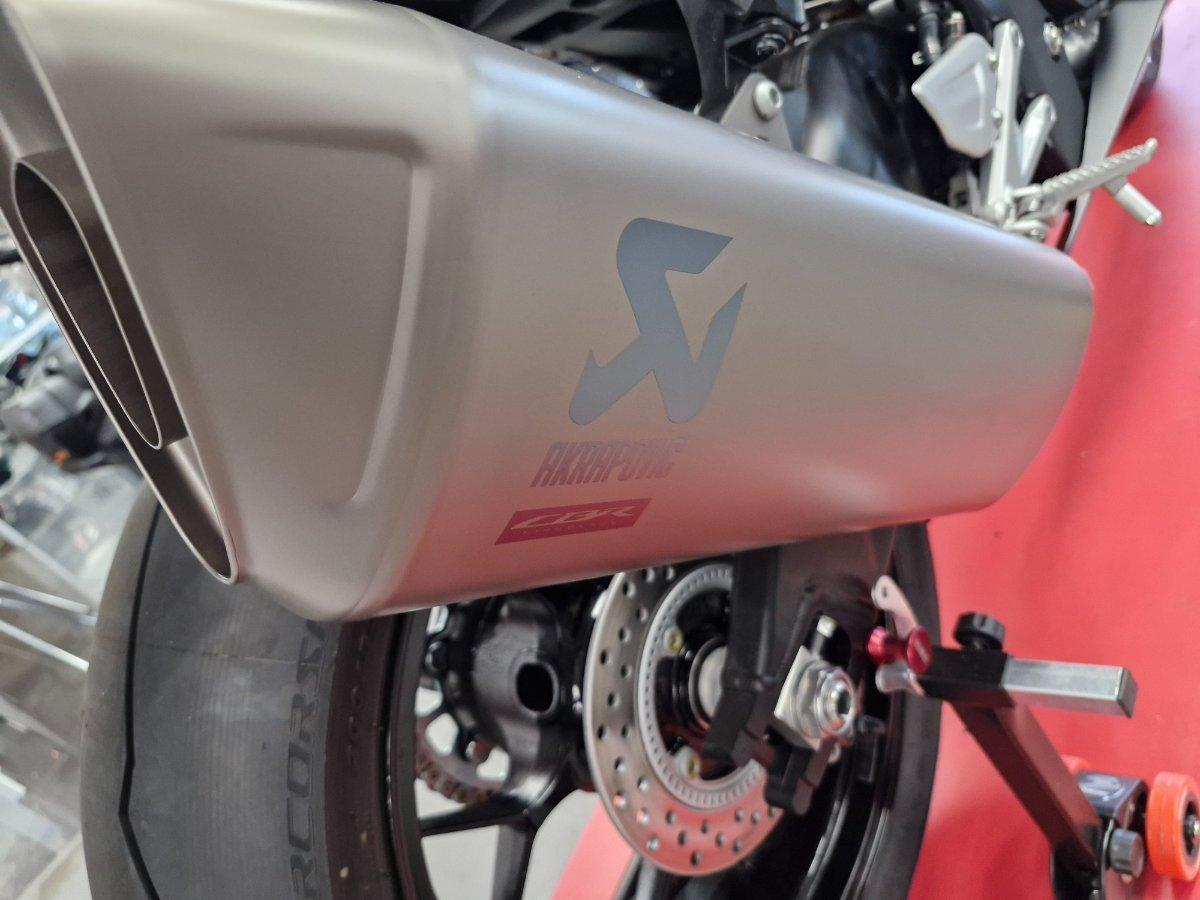 2024 HONDA CBR1000RR-R SP (FIREBLADE) ABS ROAD