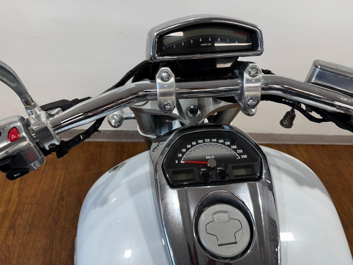 2008 SUZUKI VZR 1800 BOULEVARD (M109R) CRUISER