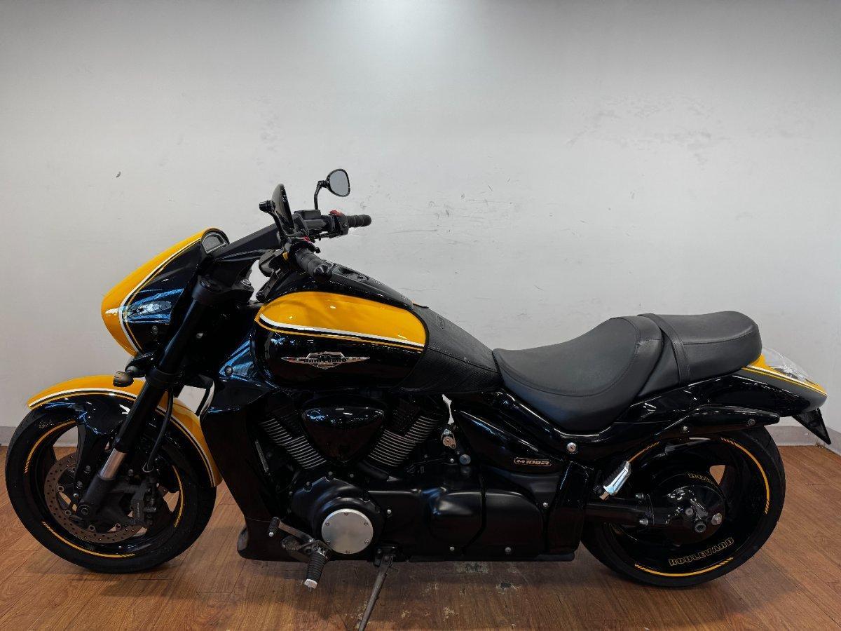 2014 SUZUKI VZR 1800 BOULEVARD (M109R) SE CRUISER
