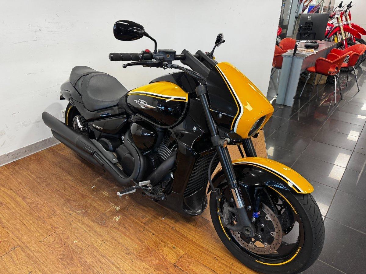 2014 SUZUKI VZR 1800 BOULEVARD (M109R) SE CRUISER