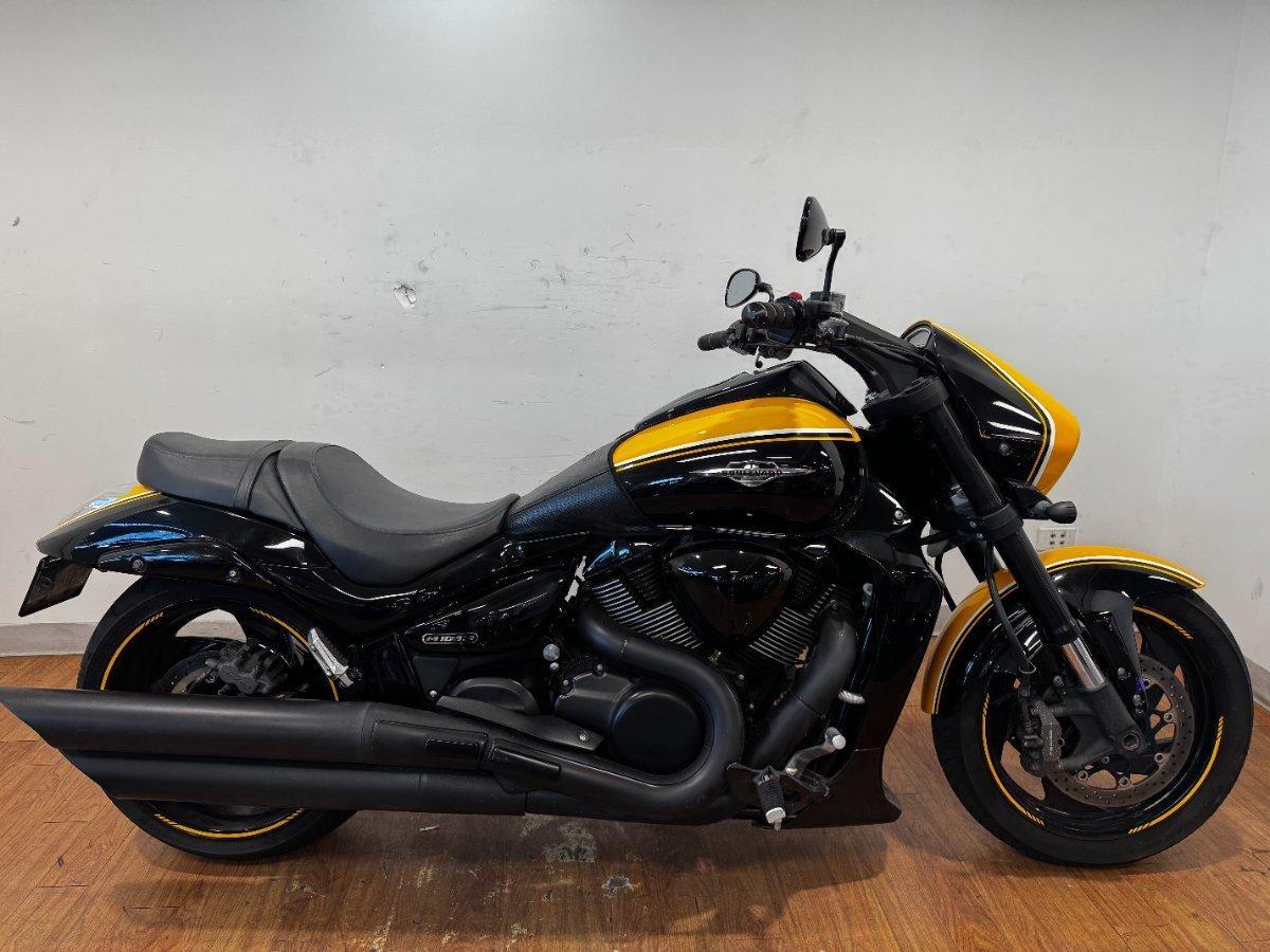 2014 SUZUKI VZR 1800 BOULEVARD (M109R) SE CRUISER
