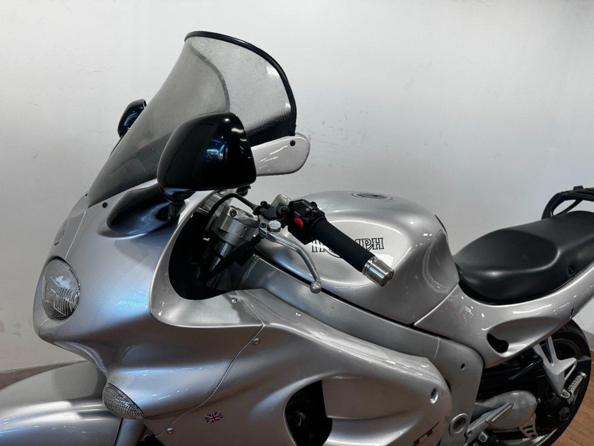 2002 TRIUMPH SPRINT ST SPORTS