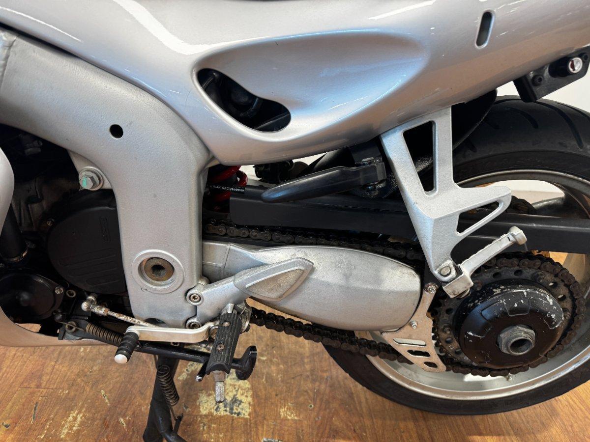 2002 TRIUMPH SPRINT ST SPORTS