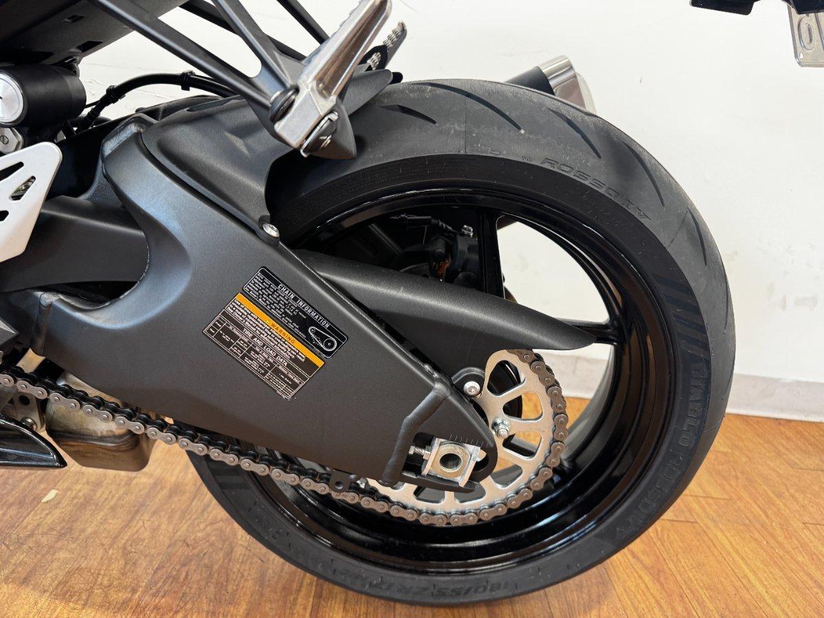 2026 KAWASAKI NINJA ZX-6R (636) SPORTS