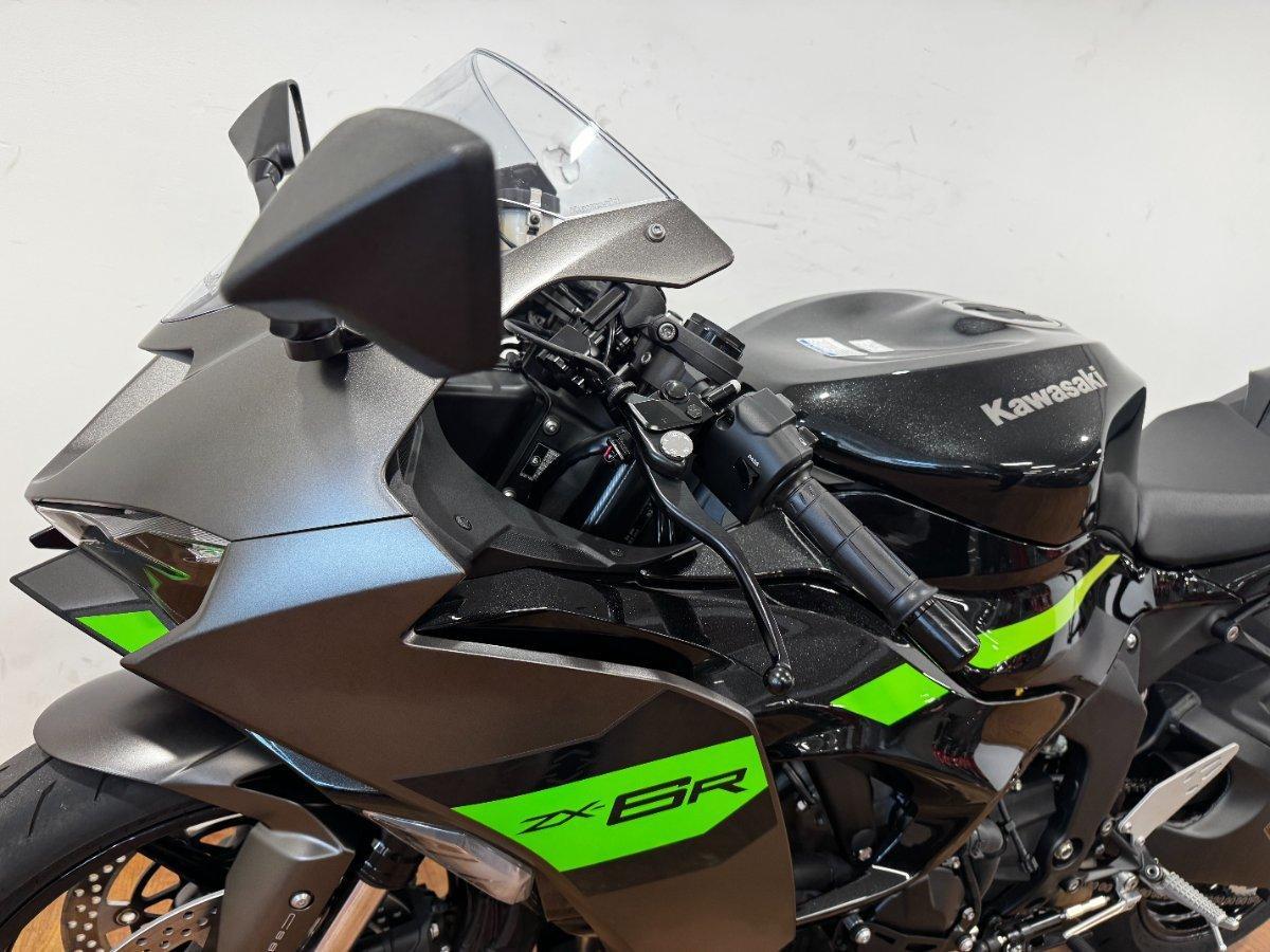 2026 KAWASAKI NINJA ZX-6R (636) SPORTS