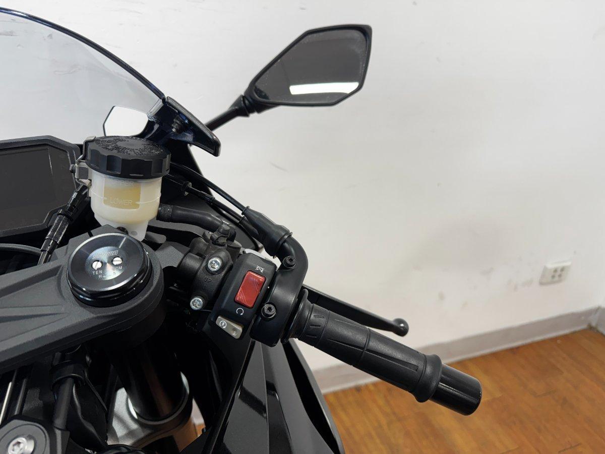 2026 KAWASAKI NINJA ZX-6R (636) SPORTS