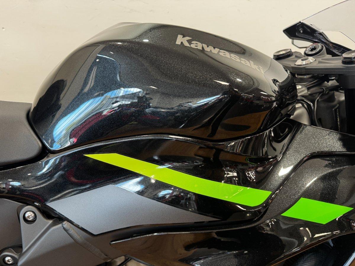 2026 KAWASAKI NINJA ZX-6R (636) SPORTS