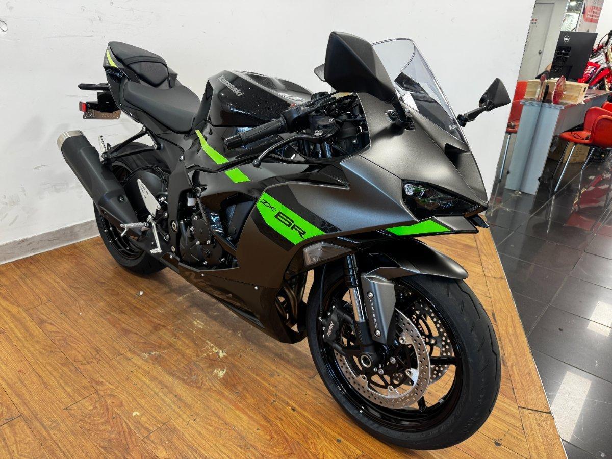 2026 KAWASAKI NINJA ZX-6R (636) SPORTS
