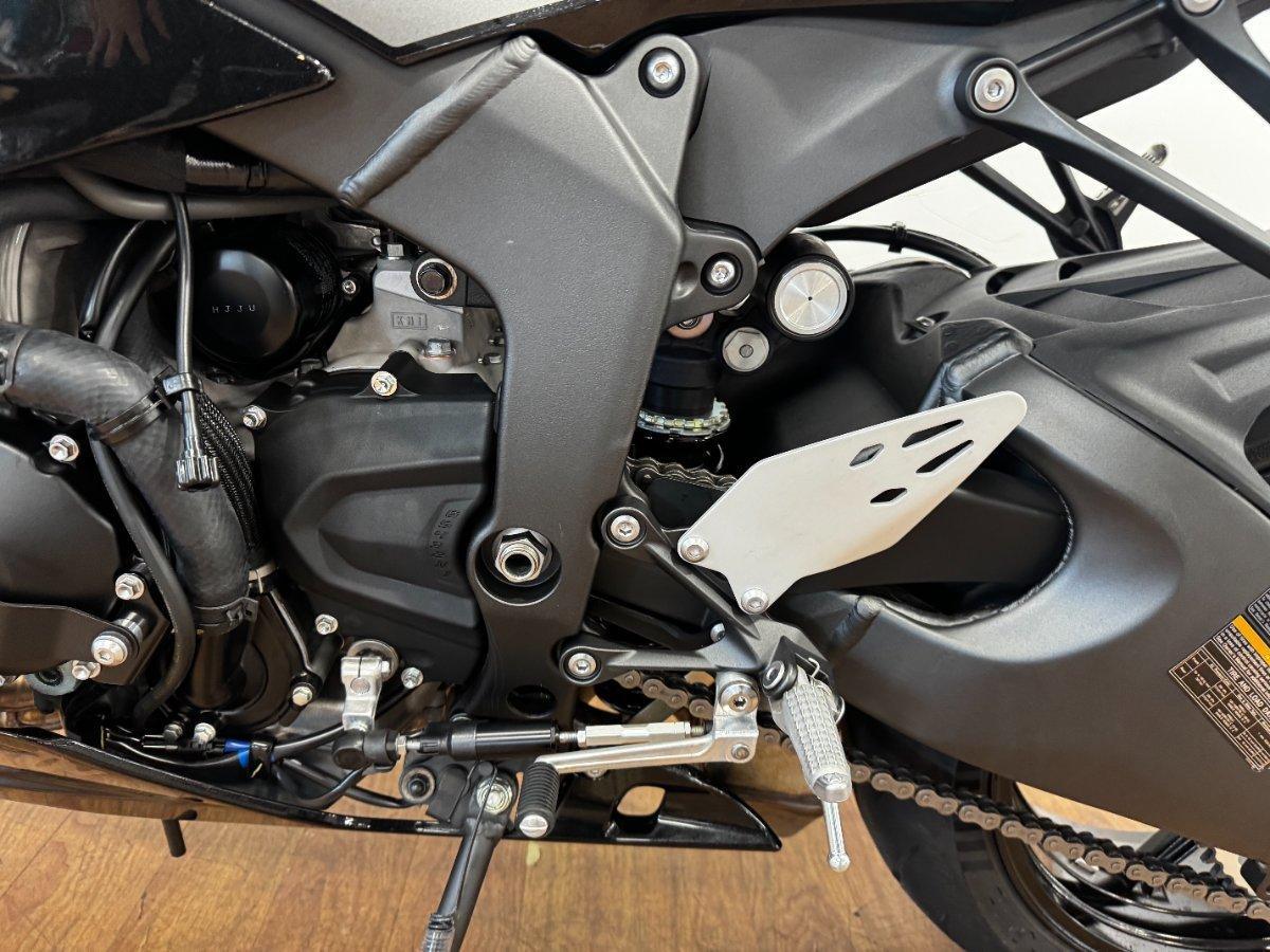 2026 KAWASAKI NINJA ZX-6R (636) SPORTS